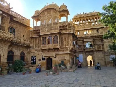 Taxi Booking in Jaisalmer Taxi Booking in Jaisalmer